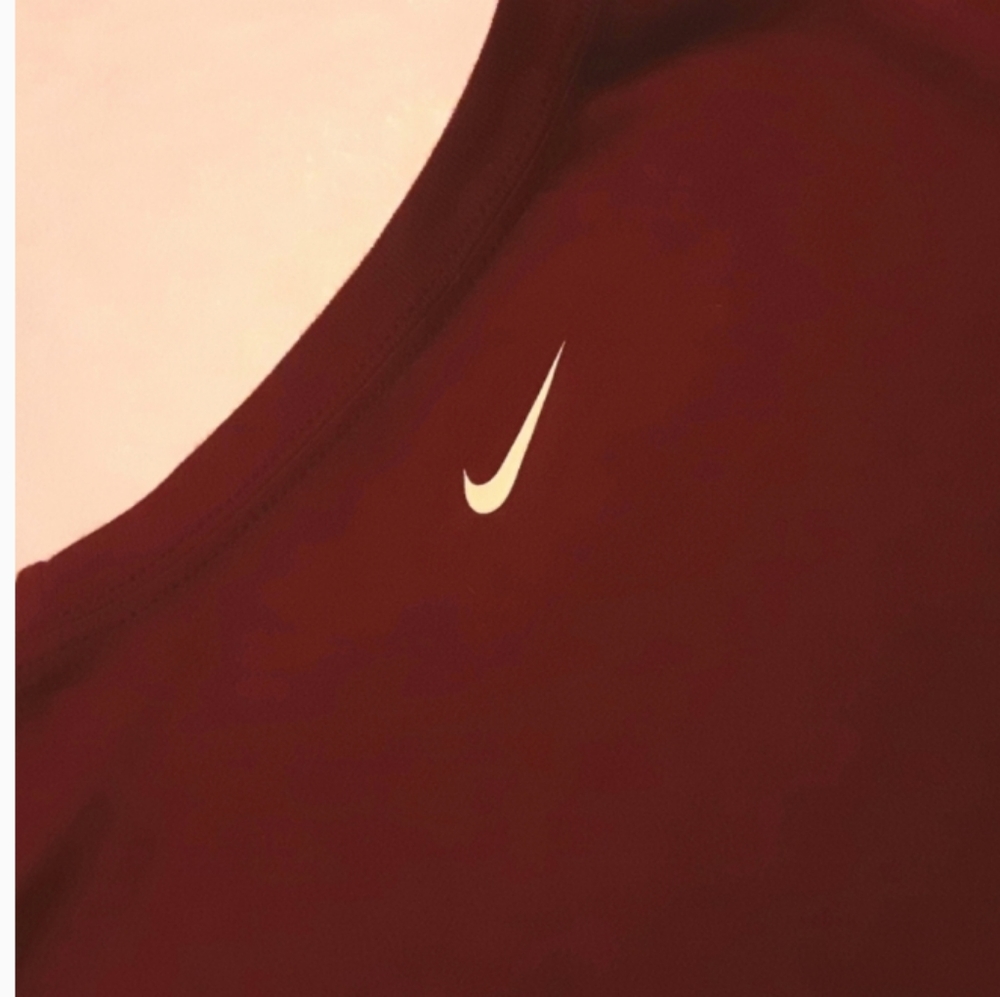 Nike Long Sleeve T-Shirt